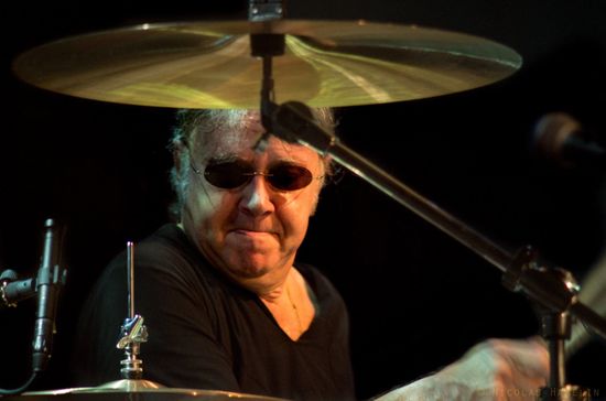 Ian Paice with Purpendicular 2
