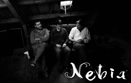 Nebia Monolithe Band