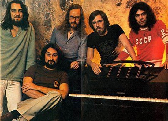 Supertramp – Even In The Quietest Moments band2