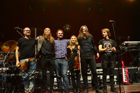 Pinn Dropp - For the love of Drama band1