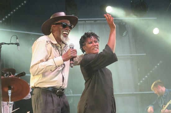 Robert Finley Hallelujah! Don't Let The Devil Fool Ya Band 2