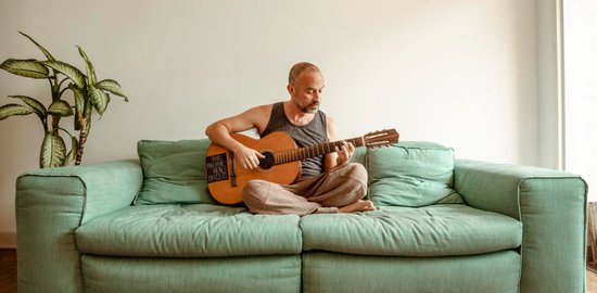 Lucas Santtana Brasiliano Band 2