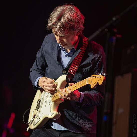 Live Report Eric Johnson_band1